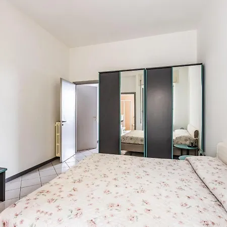 Prázdninový dům In The Heart Of Within Walking Distance Of The Lake Baveno